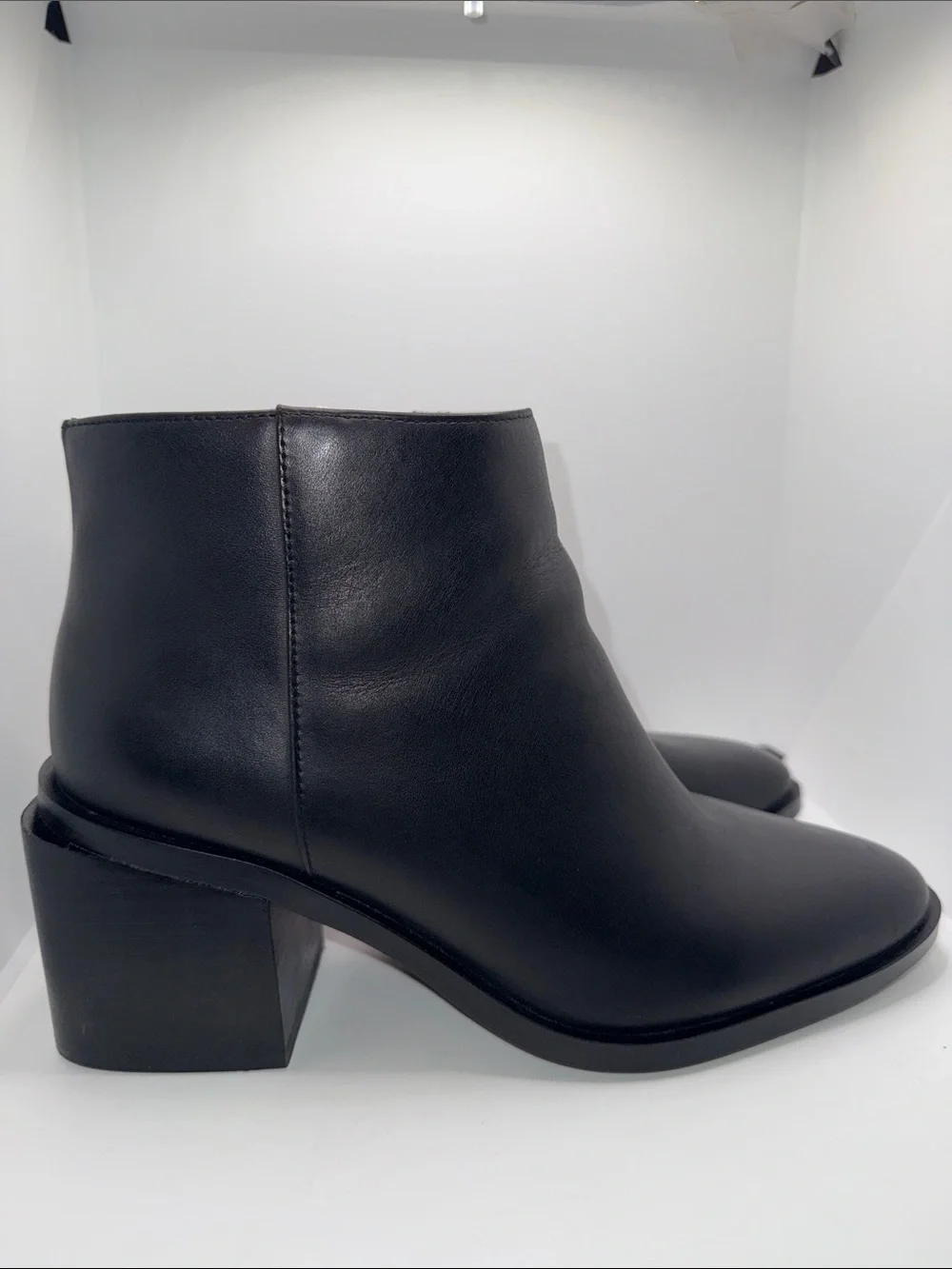 Vince Camuto Kelmi Ankle Boots Black Leather Women’s 8
